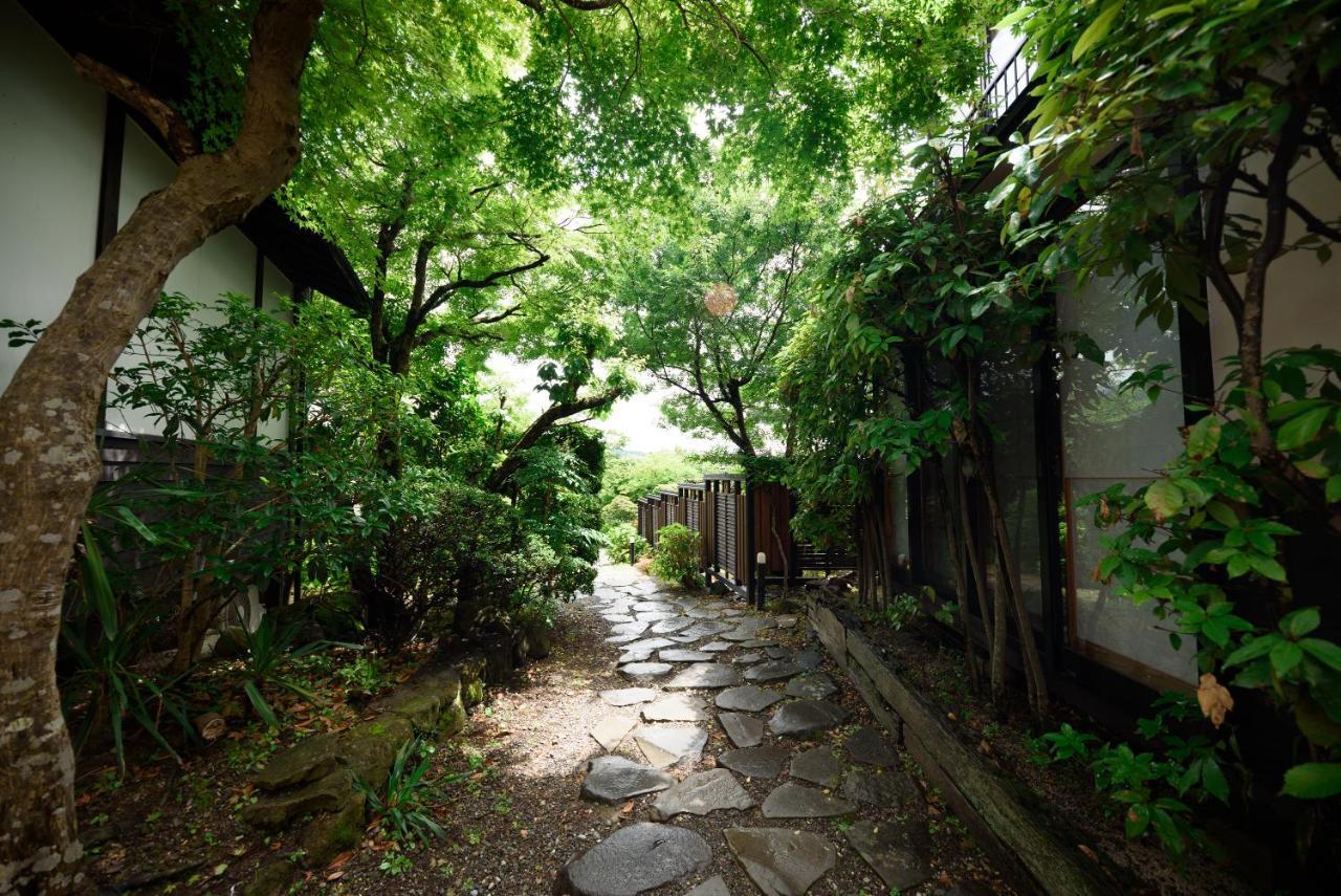 Yufuin Onsen Tsukanoma Extérieur photo